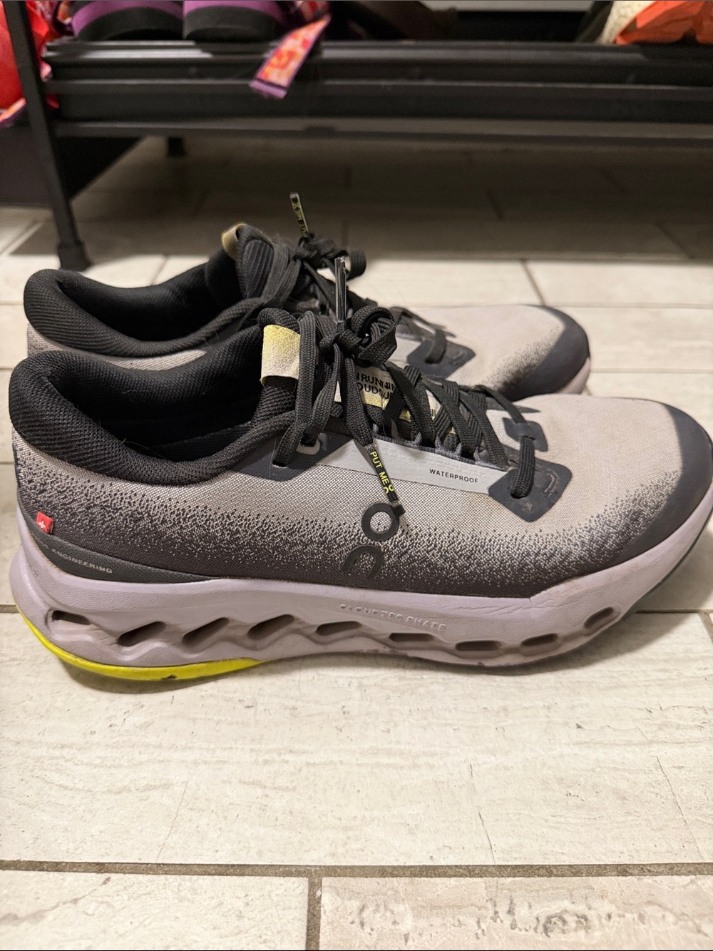 On Running Women’s Cloudsurfer Trail 2 WP (waterproof) size 8